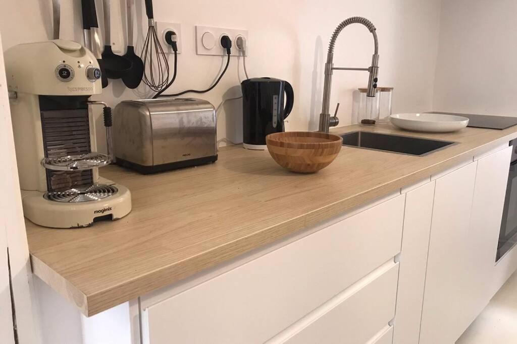 Charmante Maison De Pecheur Au Coeur De Trouville エクステリア 写真